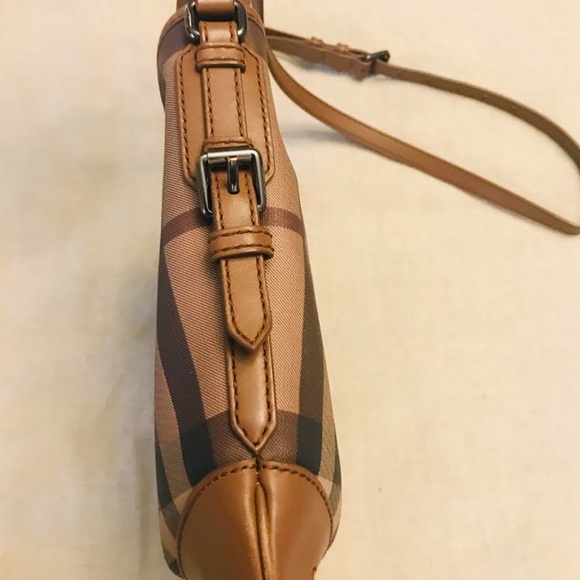 Burberry Hartham Crossbody - Picture 3 of 6
